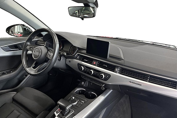 Audi A4 15 of 23