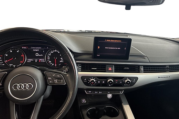 Audi A4 11 of 23