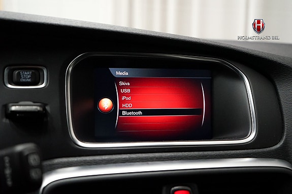 Volvo V40 16 of 22