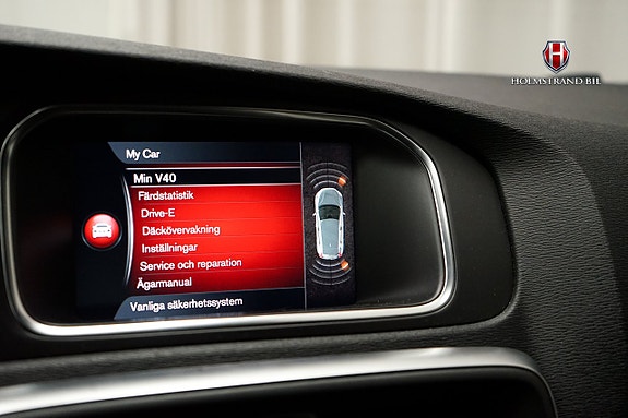 Volvo V40 15 of 22