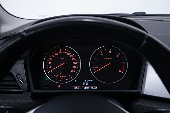 BMW 218d 15 of 21