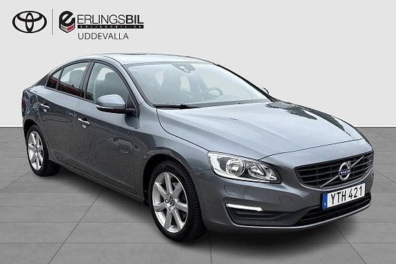 Volvo S60 12 of 18