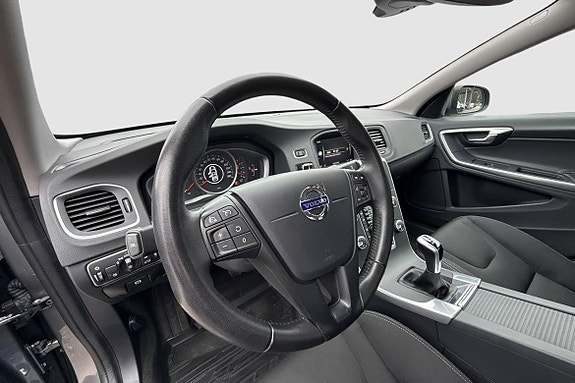 Volvo S60 10 of 18