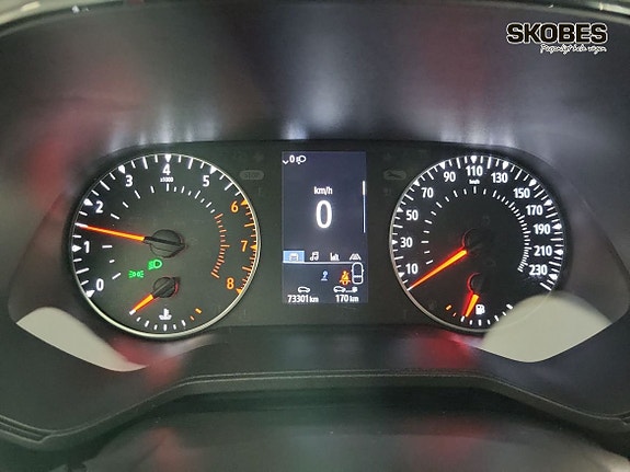 Renault Clio 13 of 19