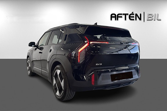 Kia EV3 8 of 27