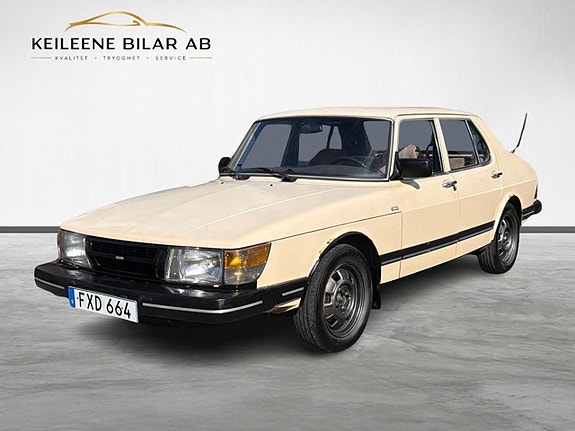 Saab 900 5 of 22