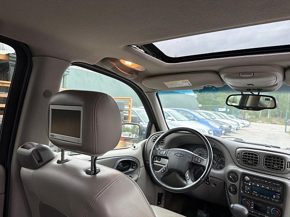 Chevrolet Trailblazer 13 of 28