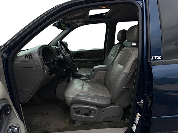 Chevrolet Trailblazer 9 of 28