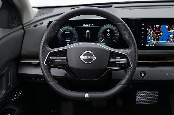 Nissan Ariya 7 of 27