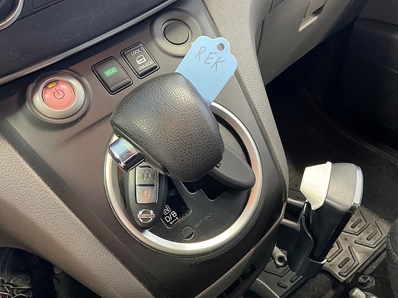 Nissan e-NV200 11 of 11