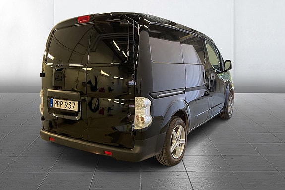 Nissan e-NV200 4 of 11