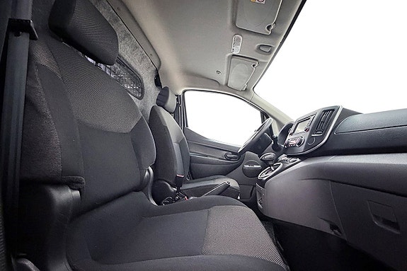 Nissan e-NV200 16 of 28