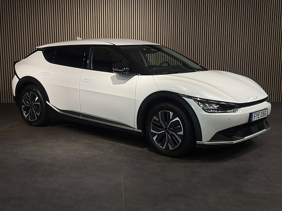 Kia EV6 3 of 30