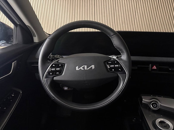 Kia EV6 18 of 30