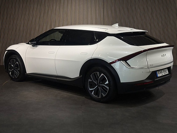 Kia EV6 7 of 30