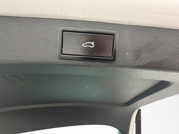 Skoda Octavia Scout 10 of 30