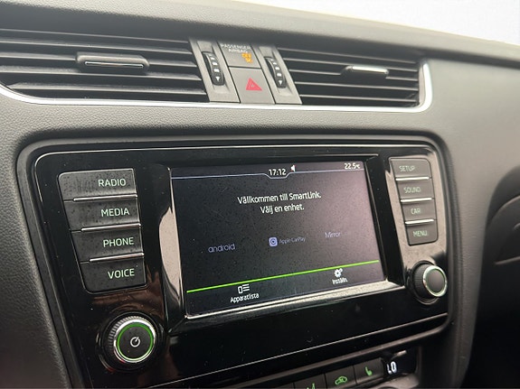 Skoda Octavia Scout 19 of 30