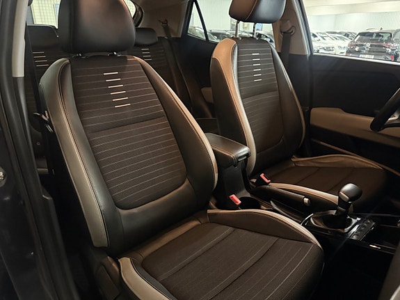 Kia Stonic 21 of 21