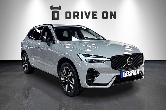 Volvo XC60 2 of 25