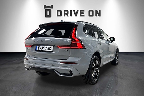 Volvo XC60 3 of 25