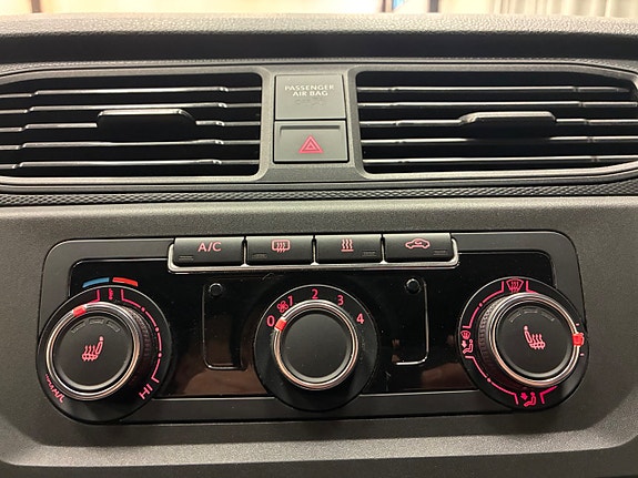 Volkswagen Caddy 13 of 13