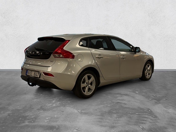 Volvo V40 5 of 18