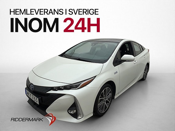 Toyota Prius Plug-in Hybrid 3 of 30