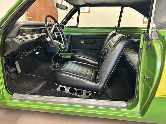 Dodge Dart 10 of 14