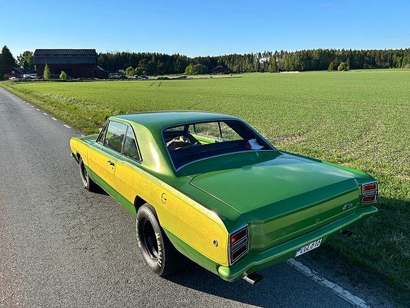 Dodge Dart 4 of 14