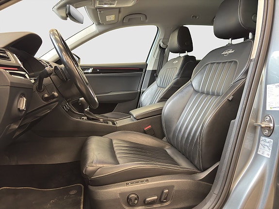 Skoda Superb 9 of 21
