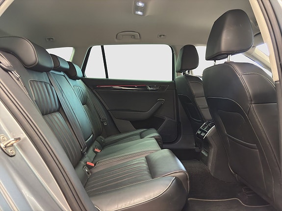 Skoda Superb 18 of 21