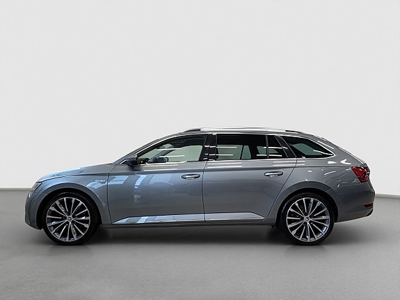 Skoda Superb 6 of 21
