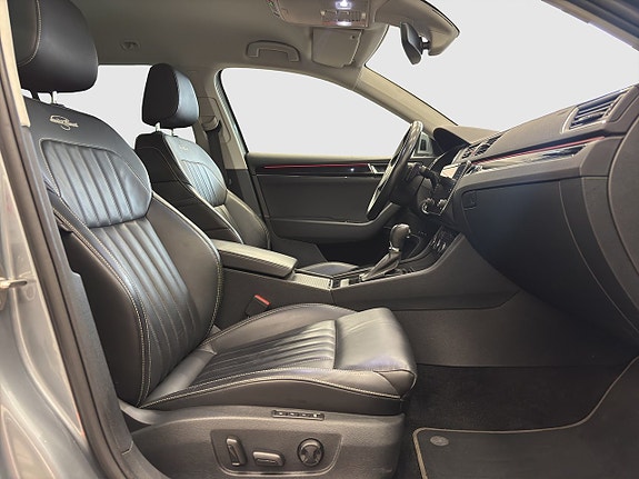 Skoda Superb 17 of 21