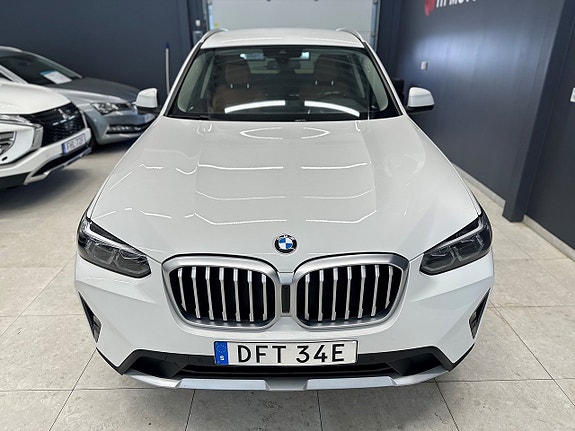 BMW X3 3 of 25