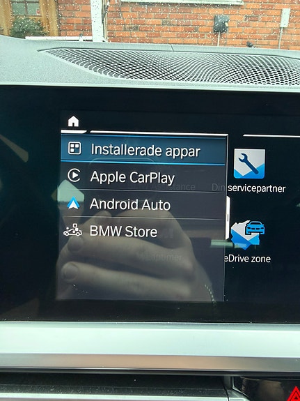 BMW 330e 13 of 18