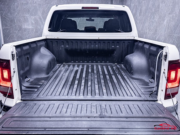 Volkswagen Amarok 17 of 30