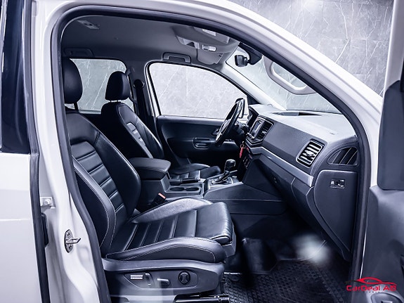 Volkswagen Amarok 15 of 30