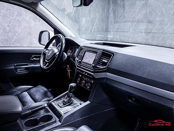 Volkswagen Amarok 13 of 30