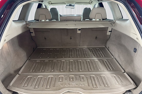 Volvo XC60 18 of 19