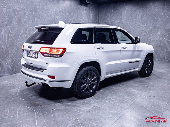 Jeep Grand Cherokee 7 of 30