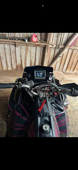 Polaris PRO RMK 800 4 of 4