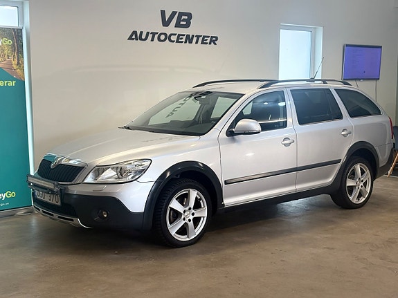 Skoda Octavia Scout 7 of 23