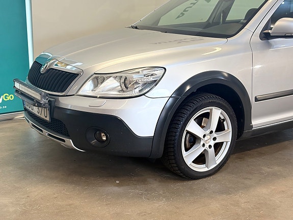 Skoda Octavia Scout 23 of 23