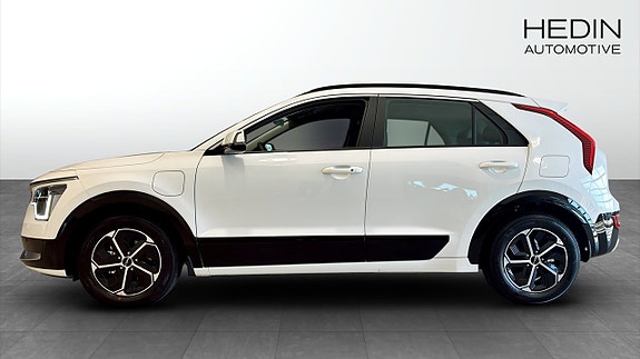 Kia Niro 2 of 6