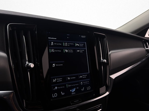 Volvo V90 21 of 30