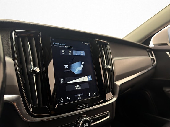Volvo V90 19 of 30