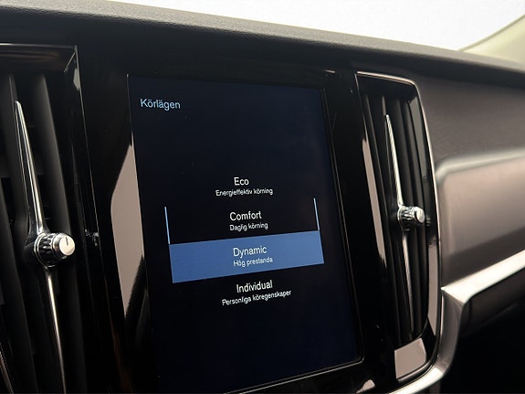 Volvo V90 29 of 30