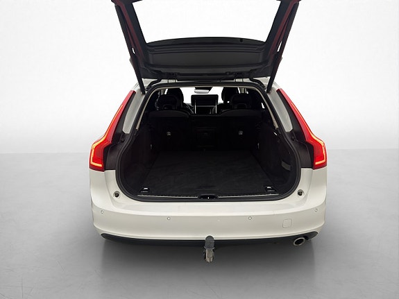 Volvo V90 18 of 30