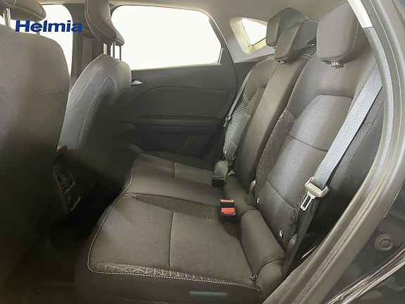 Renault Captur 11 of 14