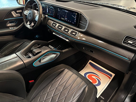 Mercedes-Benz GLE53 22 of 30